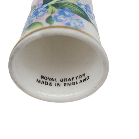 Royal Grafton Thimble England Bone China Flower & Quote Blossom By Blossom EUC - Picture 3 of 3